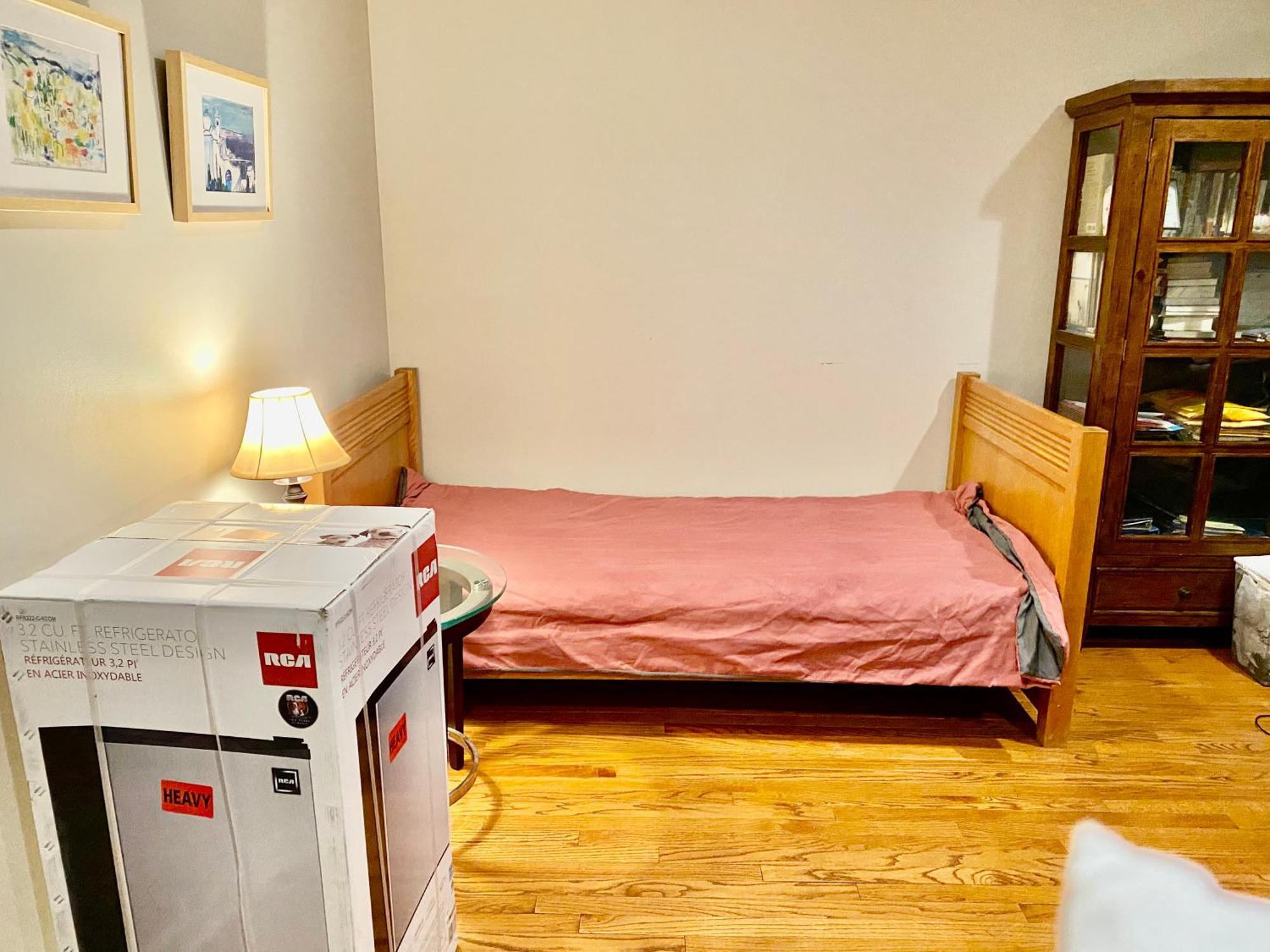 B3 A Private Room In Naperville Downtown With Desk And Wi-Fi Near Everything Exterior photo